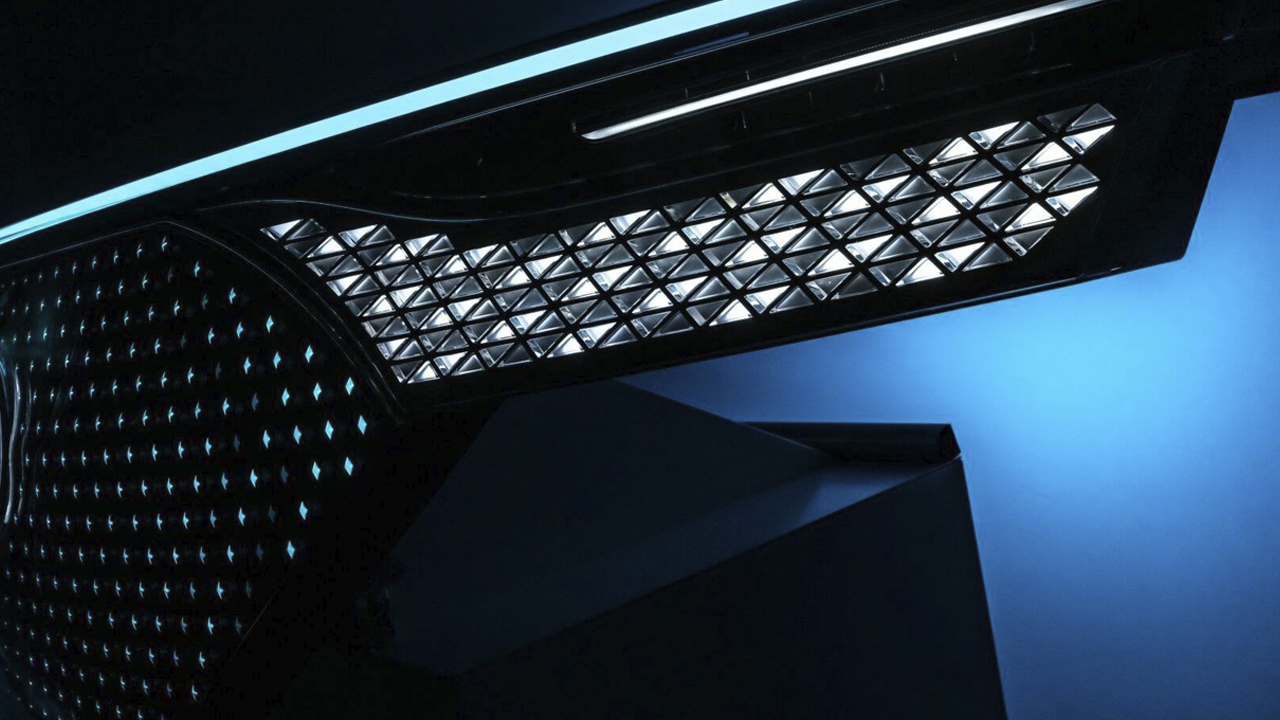 Valeo revoluciona los faros del coche con una IA que decide cuánta luz necesitas al volante