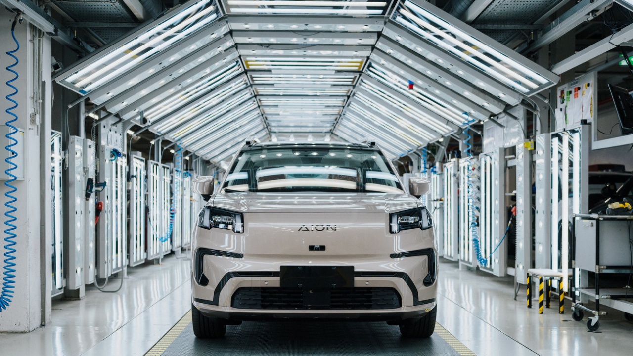 Justo lo que no quería la Unión Europea: Otra marca china fabricará su SUV eléctrico en Europa esquivando aranceles