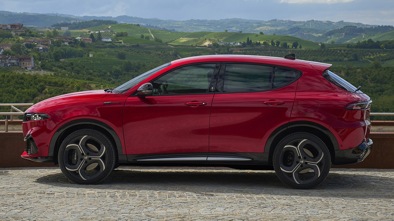 5.600 € más barato que un BMW X1 y con solo 5,3 L/100 km, este mejorado SUV es una opción premium muy seria