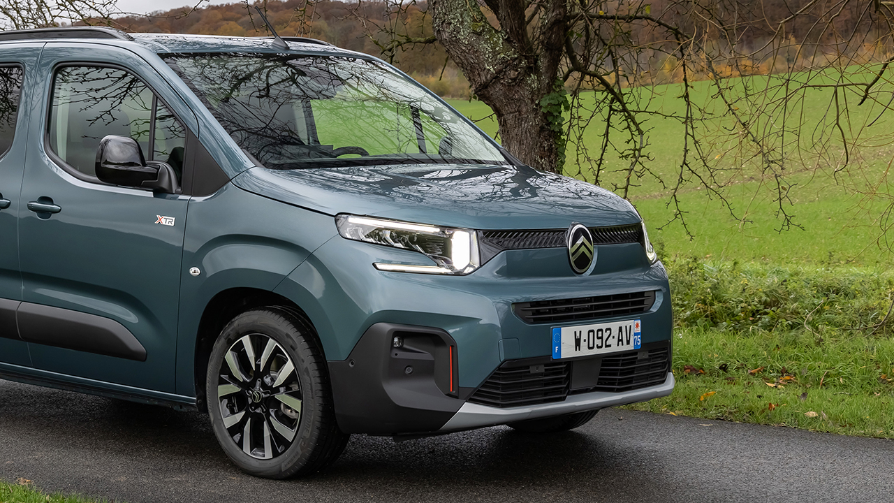 Este familiar vale para todo y, con 1.050 litros de maletero y 8.300 € de rebaja, cuesta lo mismo que un Skoda