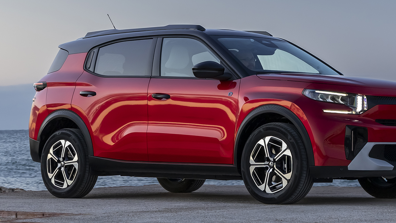 Con opción de 7 plazas este SUV barato tiene buen maletero y, con 2.200 € de rebaja y etiqueta ECO, es un chollo