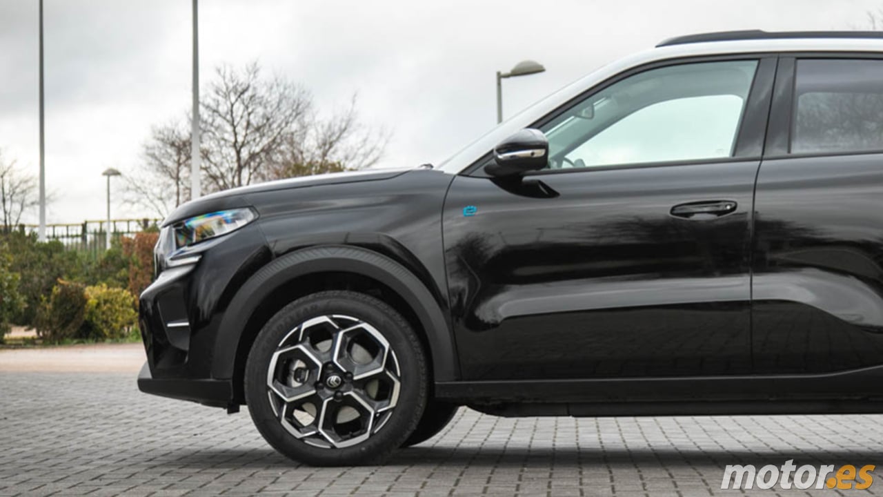 Más barato que el Renault 4 y con autonomía mejorada, este SUV (no chino) es un chollo con 2.600 € de descuento