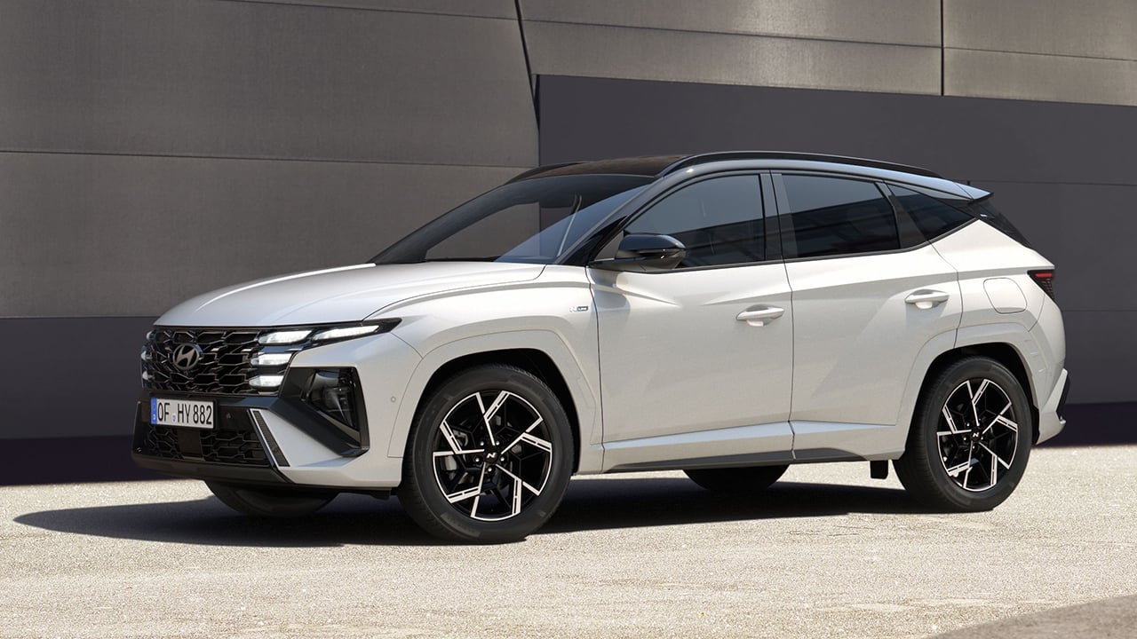 El Hyundai Tucson con etiqueta ECO que hace 1.000 km por depósito tiene 5.300 € de rebaja