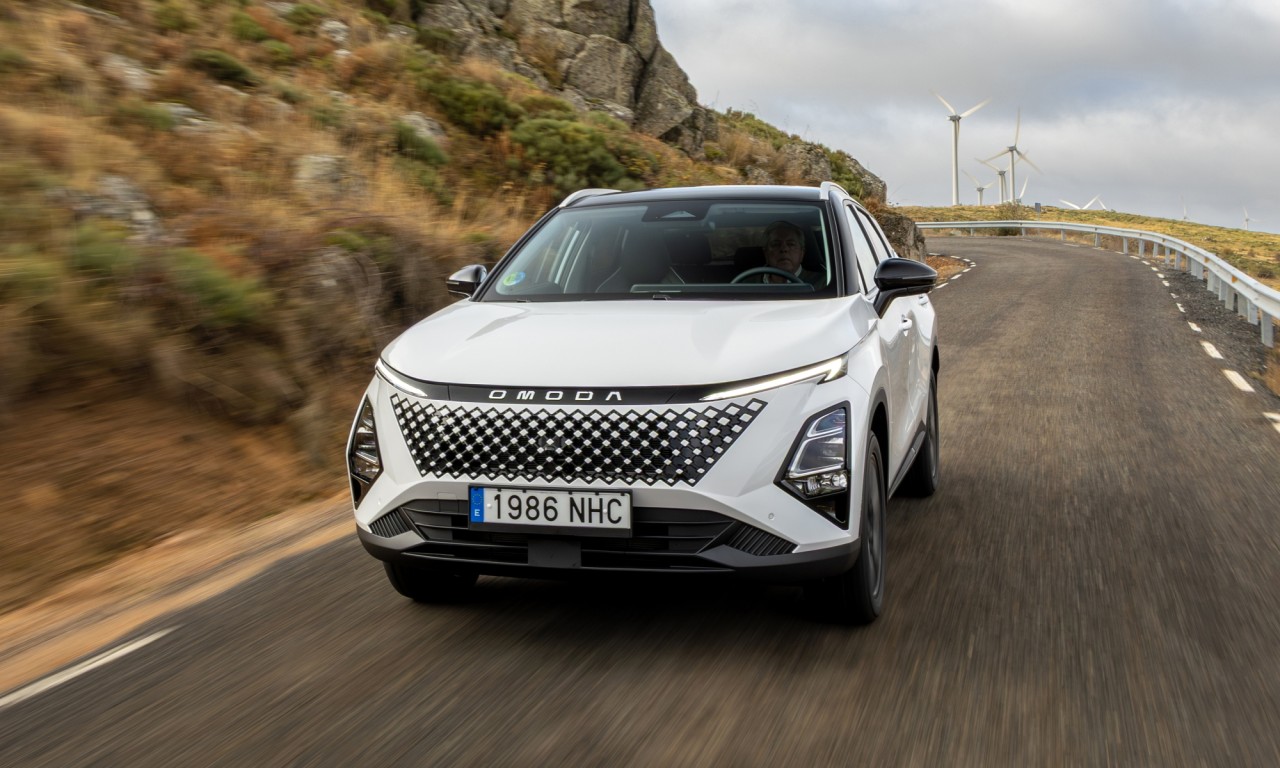 Ya he probado el Omoda 5 que estabas esperando, cuesta menos de 29.000 euros y trae la etiqueta ECO de la DGT