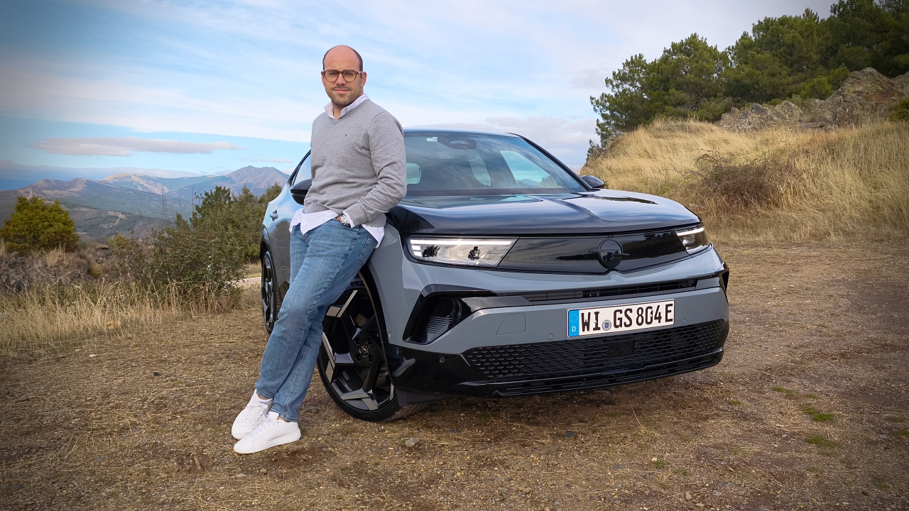 Ya he probado el Opel Mokka más potente que te puedes comprar a día de hoy, pero hay una cosa que te impedirá hacerlo