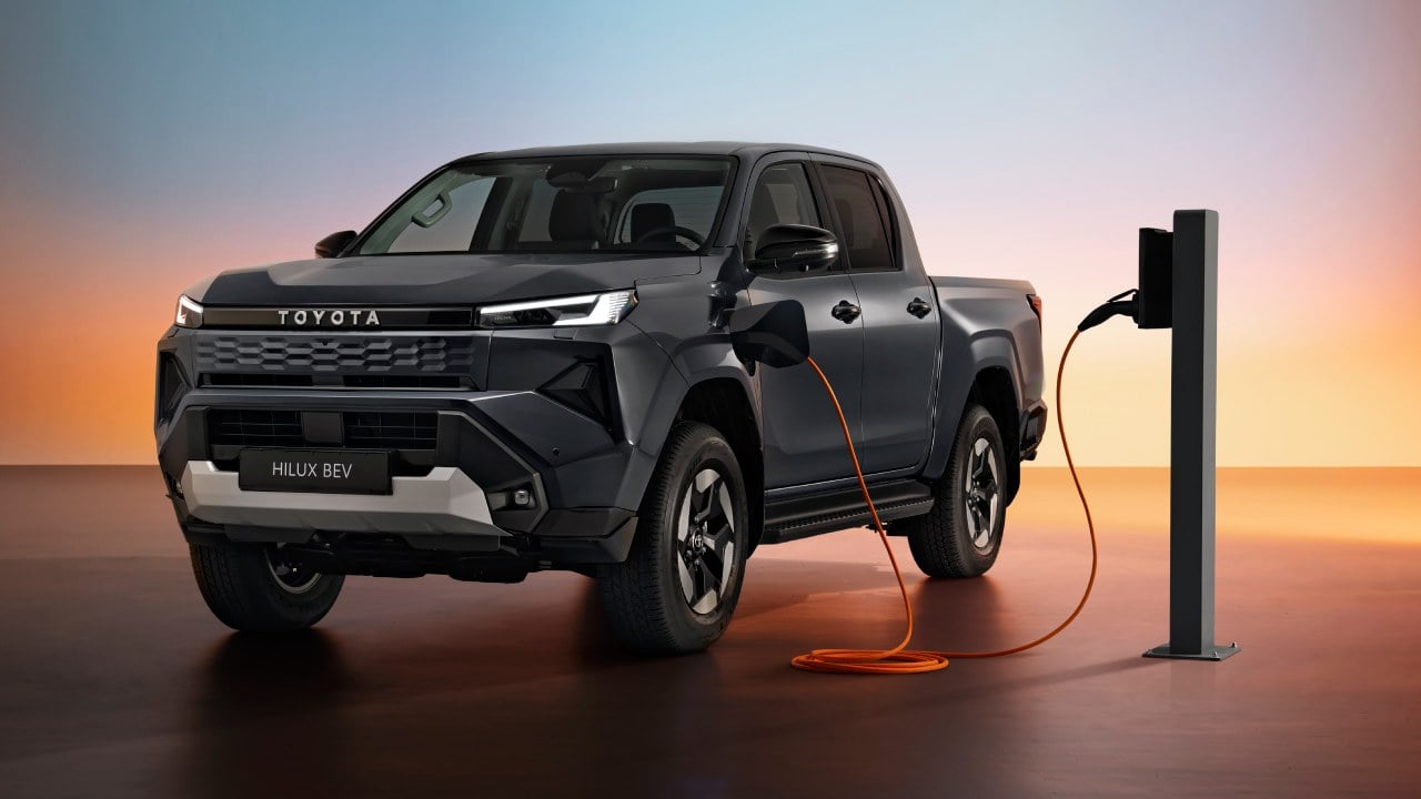 Toyota revela la novena generación del Hilux, la popular pick-up llega en eléctrico y con una tecnología de propulsión sorpresa