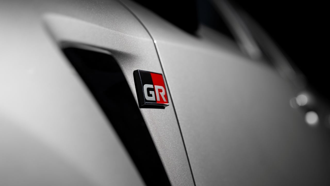 Toyota quiere batir a Volkswagen y planea su propia versión de Porsche, pero debe aprender de errores del pasado