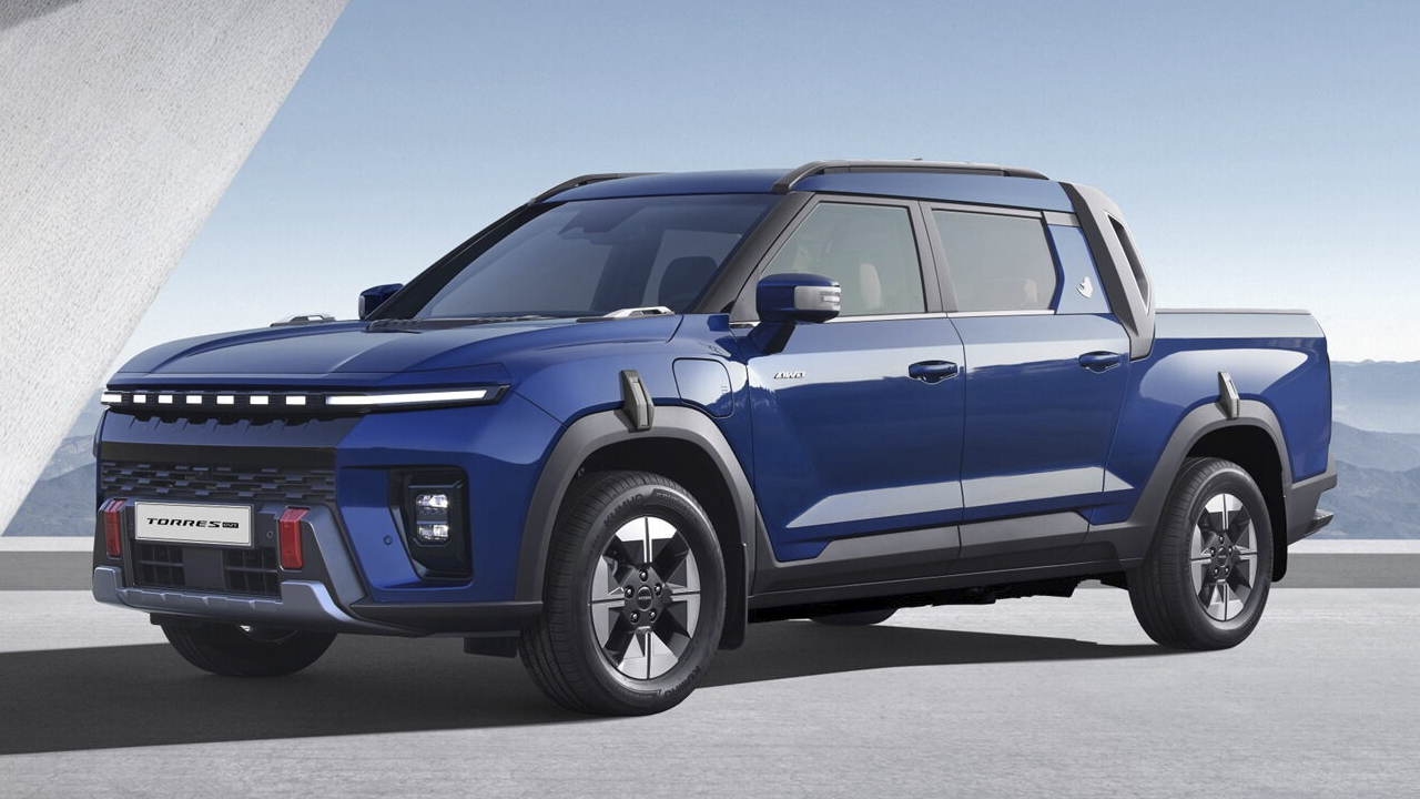 El nuevo KGM Torres EVT ya se vende en Italia, un pick-up eléctrico que presume de recarga récord