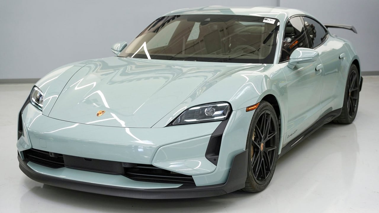 Más de 200.000 € por este Porsche Taycan Turbo GT… el mercado no responde y las subastas tampoco