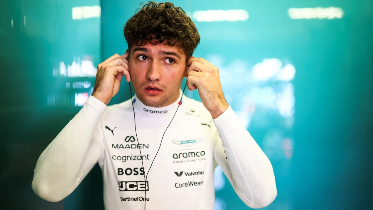 El probador de Aston Martin emite un contundente veredicto sobre el AMR26-Honda: “Es bastante similar a conducir un coche de F2”