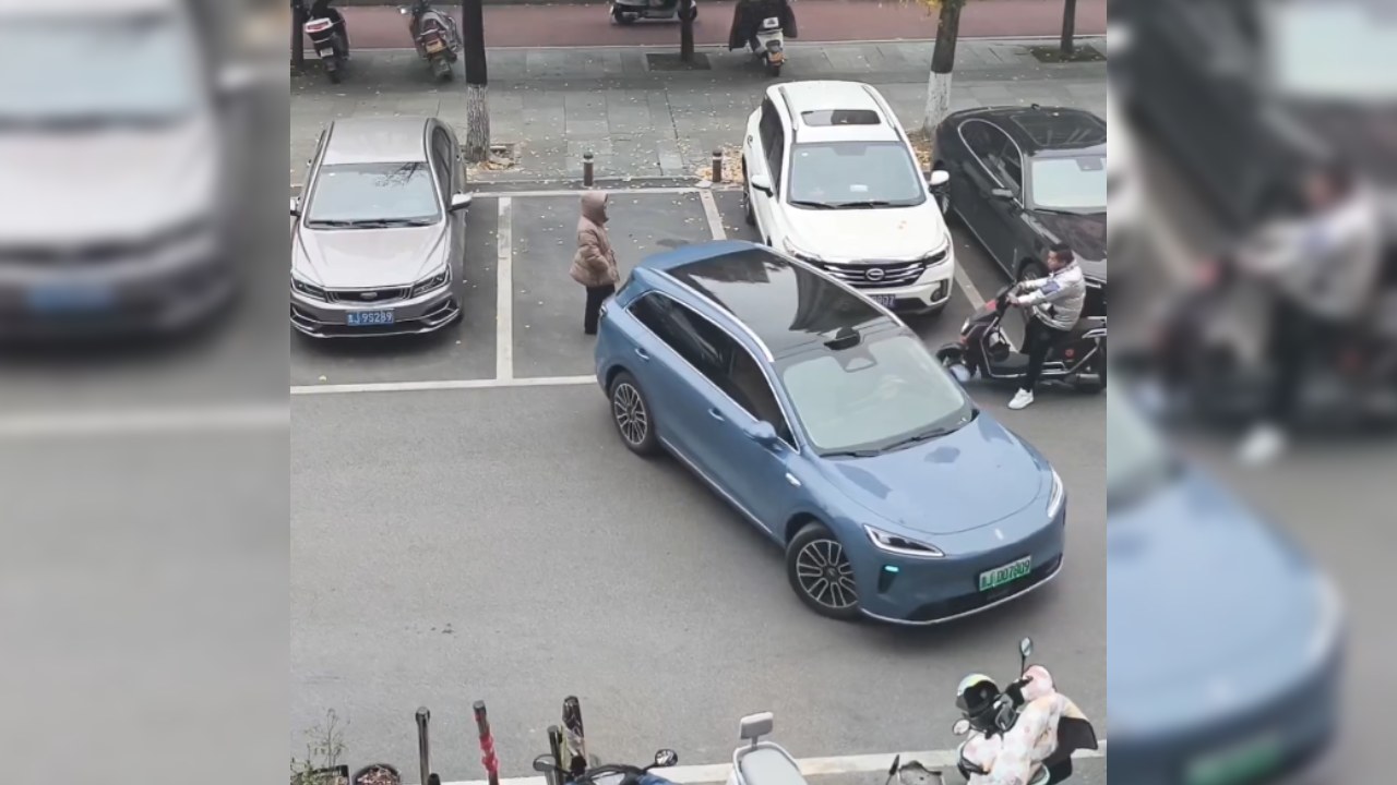 ¿Te molesta cuando alguien reserva sitio para aparcar? Esta tecnología puede hacer que ganes esa “batalla” sin discutir