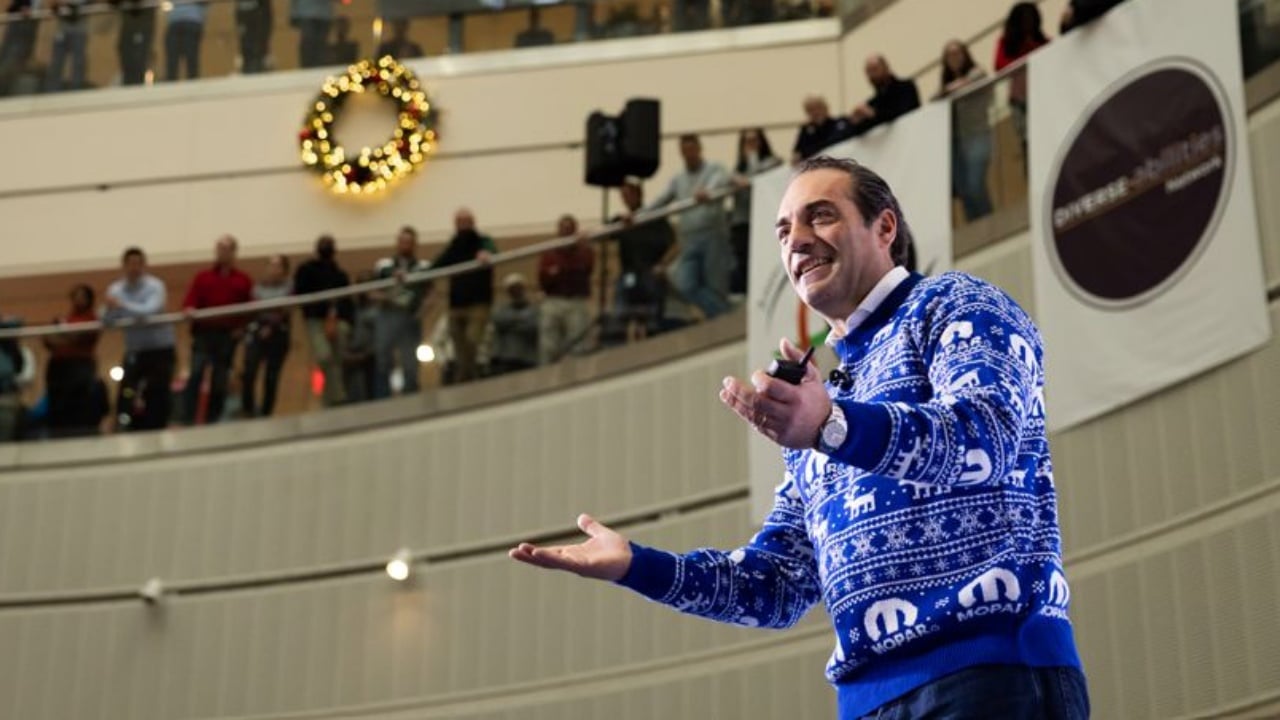 El CEO de Stellantis habla de “gestionar el futuro”, pero varias marcas siguen sin despegar