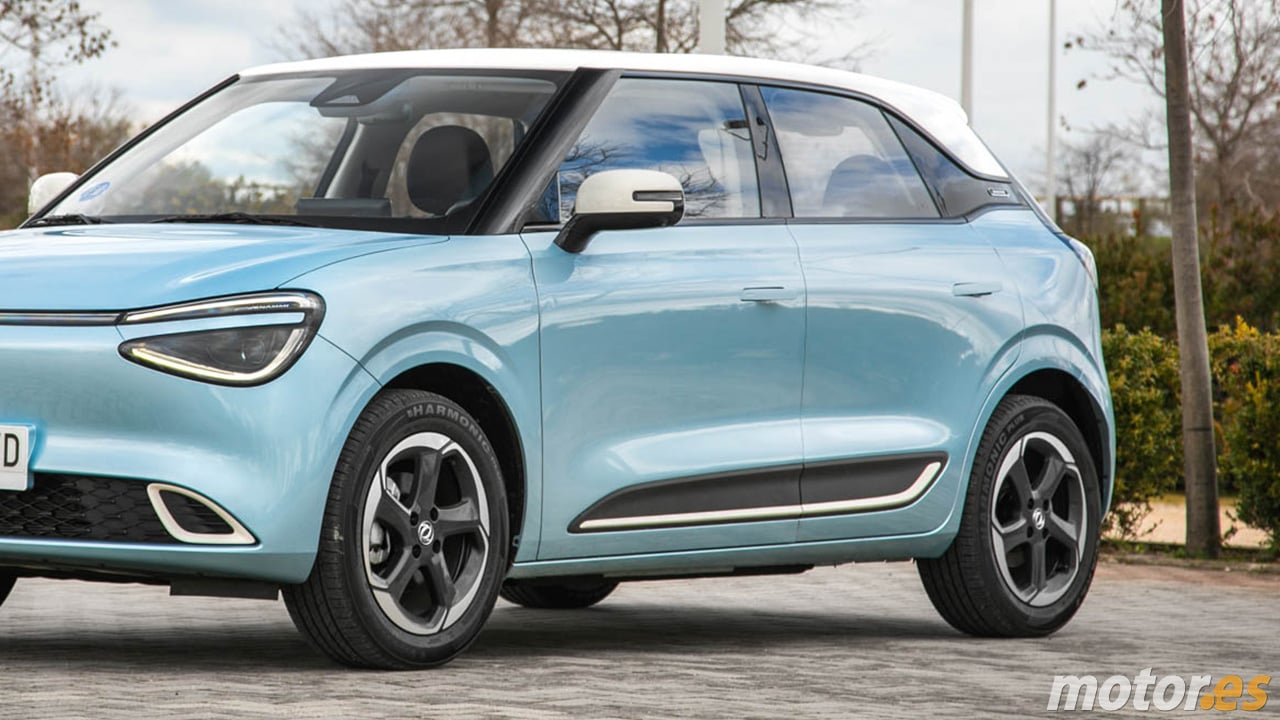 Con 4.700 € de rebaja y 310 km autonomía, este utilitario con 5 plazas supera al BYD Dolphin Surf Boost, y es más barato