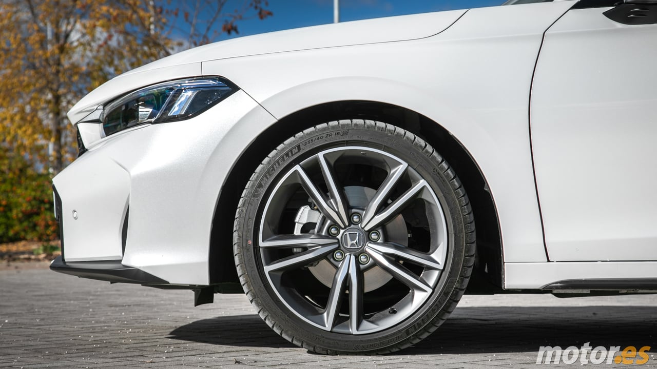 Fiabilidad al nivel del Toyota Corolla, 184 CV y 4,7 litros de consumo, este híbrido japonés convence