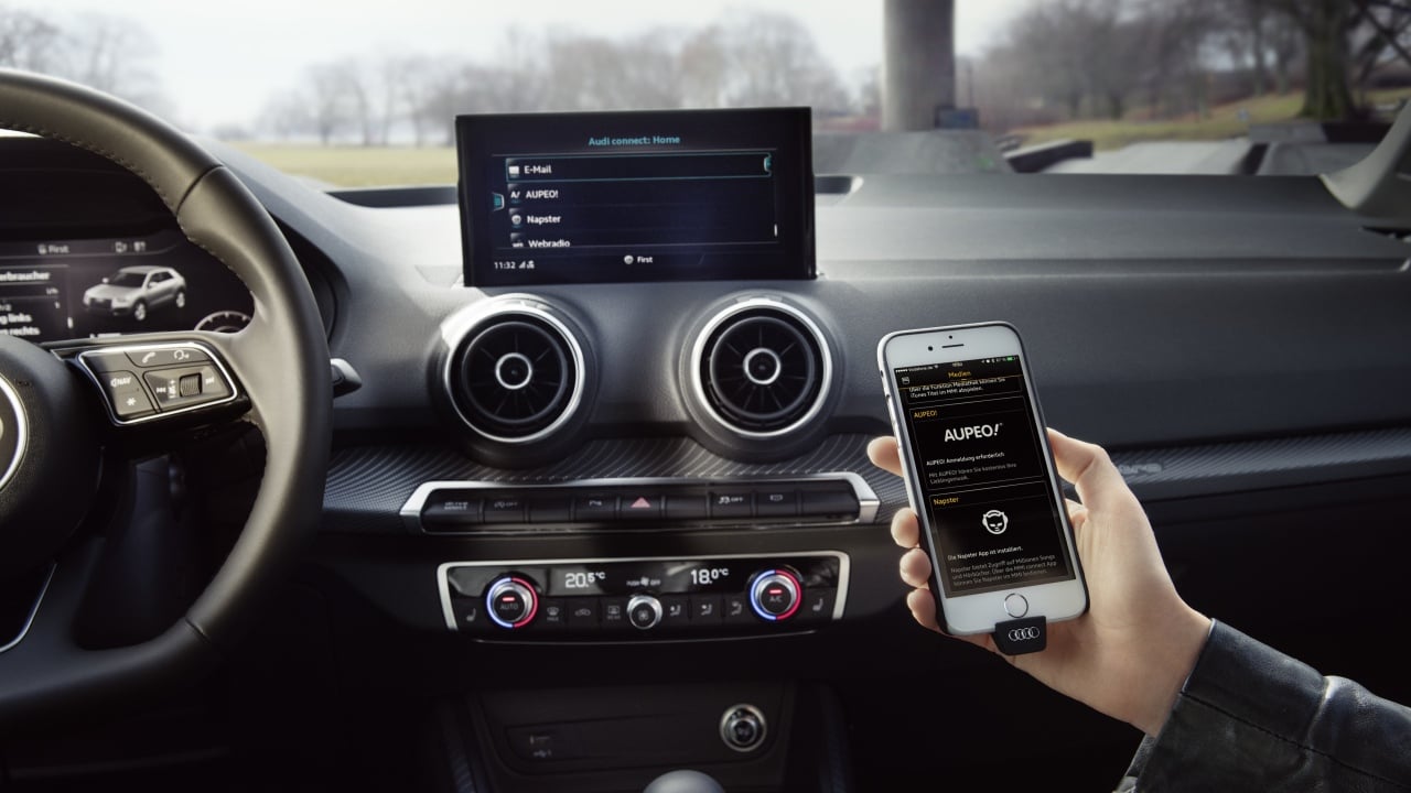 Lo de controlar coches con un mando suena a broma… hasta que aparecen 7.000 dispositivos afectados en 24 países