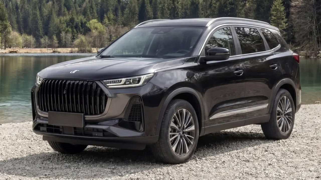 El SUV que no tiene rival en MG y Dacia se actualiza, llega el nuevo DR 7 con etiqueta ECO, 7 plazas y un precio ajustado