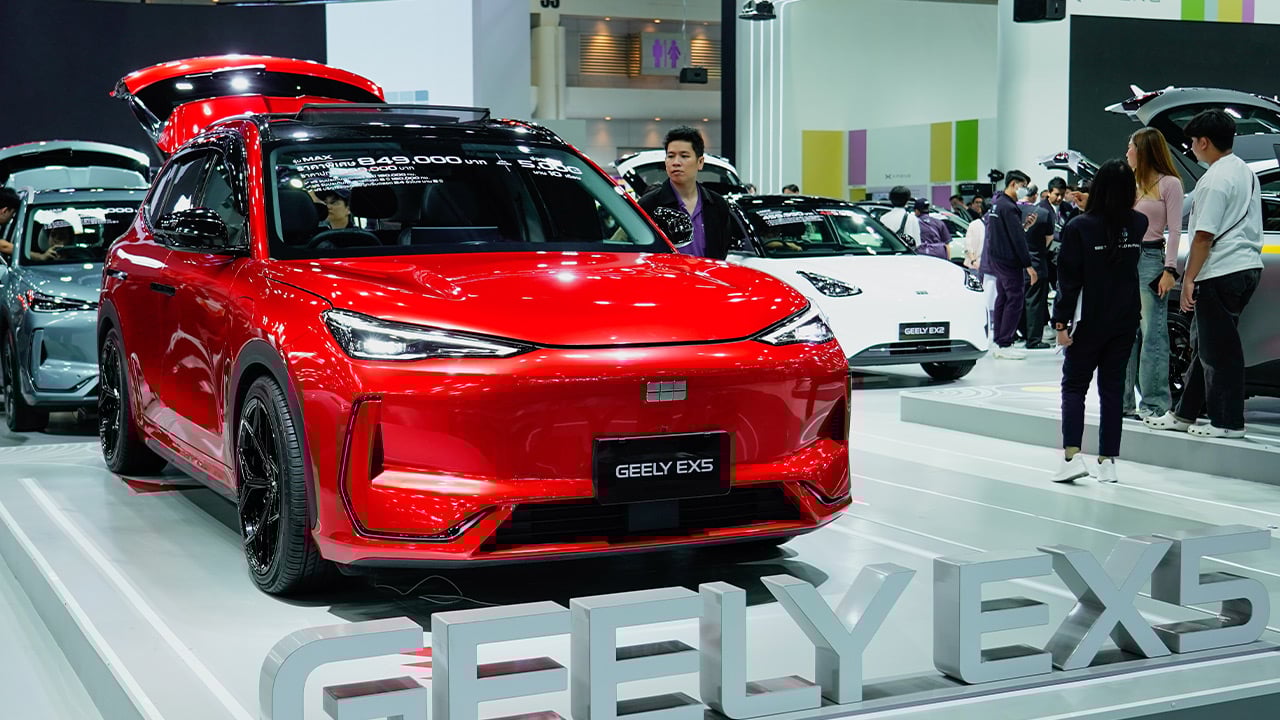 Geely prepara su desembarco en España: el gigante chino que ya compite con BYD y Volkswagen en su propio terreno