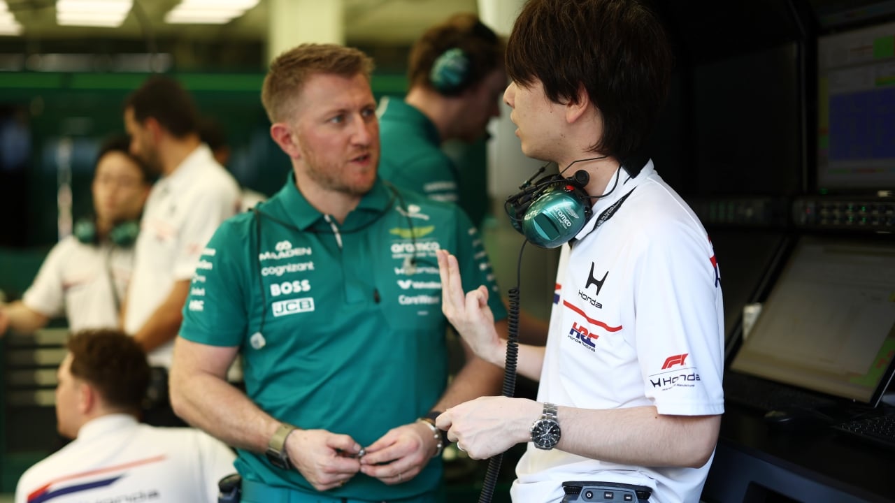 Honda y Aston Martin admiten que están en un aprieto: “No estamos satisfechos con el rendimiento ni la fiabilidad”