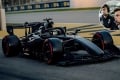 Mercedes avisa sobre el Aston Martin de Newey: “No se les puede descartar: el coche es espectacular”