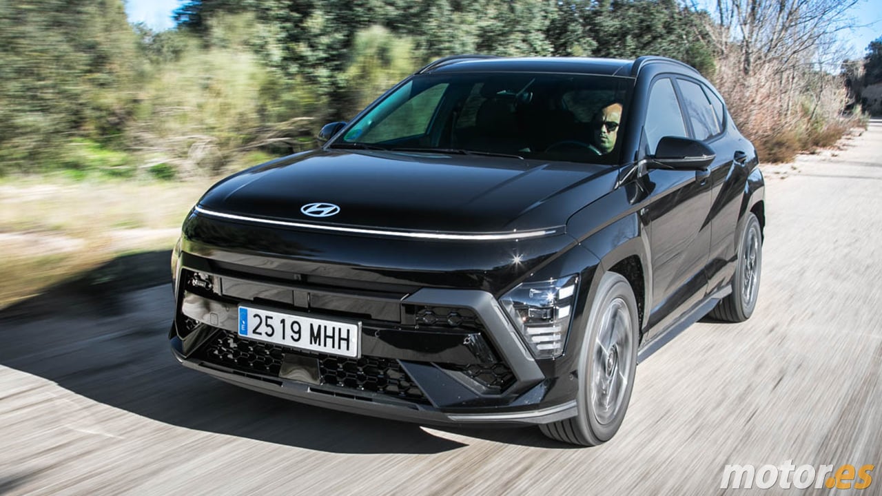 El mejor Hyundai KONA que puedes comprar es híbrido y, con 6.000 € de rebaja, tiene un precio que alarma a Toyota