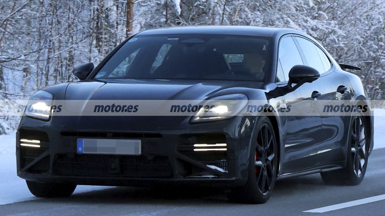 El Porsche Panamera 2028 inicia su gran actualización, cambios en diseño y más tecnología para la berlina deportiva