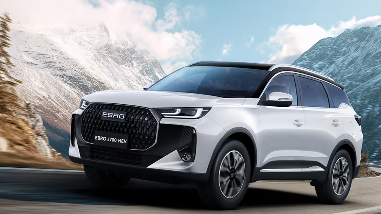 El nuevo EBRO S700 con etiqueta ECO ya tiene precio, llega el híbrido HEV con tarifa de Dacia Bigster