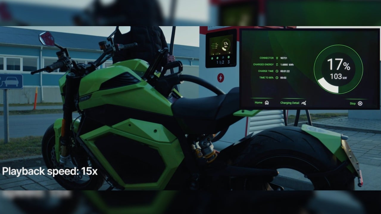 Lo de Donut Lab no era una mentira: primera prueba real de su batería de estado sólido en una moto eléctrica, en vídeo