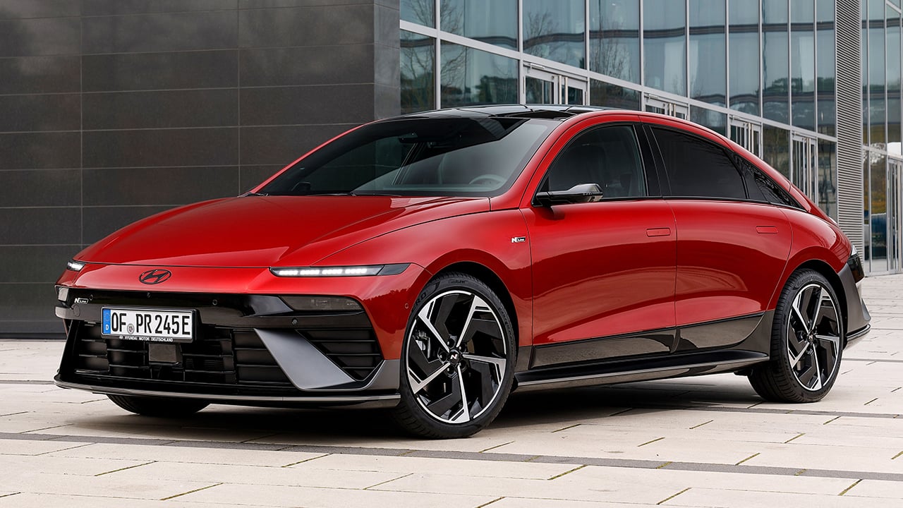 Con 9.700 € de rebaja el nuevo Hyundai IONIQ 6 es imbatible: precio de Tesla Model 3 y tamaño de Volkswagen ID.7