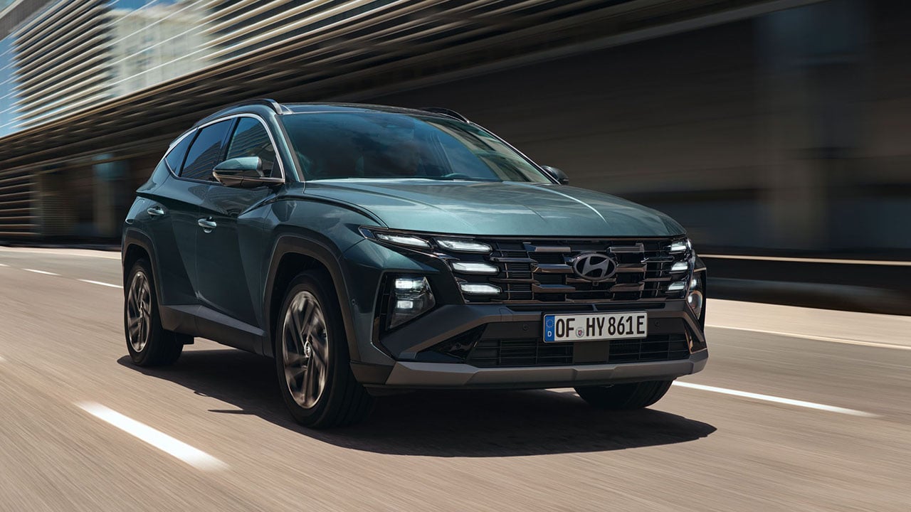 El Hyundai TUCSON para devorar kilómetros baja 5.300 € y, con un consumo de 5,4 litros, es un SUV ECO muy versátil