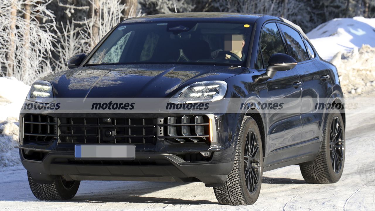 El Porsche Cayenne Coupé de gasolina se actualiza y bajo el capó trae una sorpresa de las gordas
