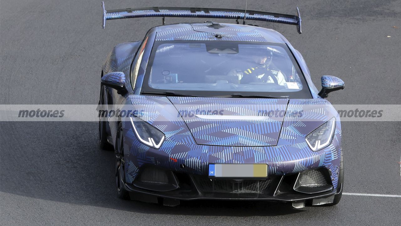 BYD quiere conquistar a los puristas de Porsche y AMG y su jefa en Europa avisa: 