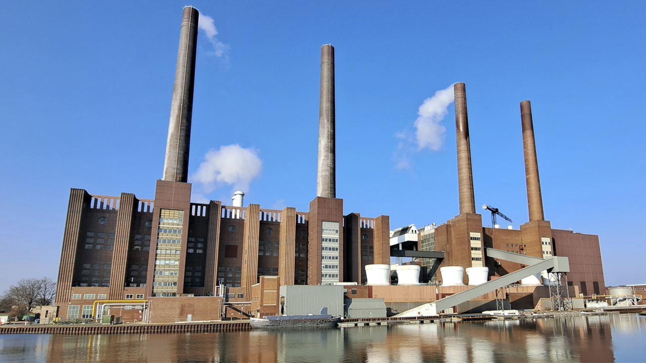 La lucha interna en Volkswagen se intensifica, Audi y Porsche desafían a Blume y sus decisiones