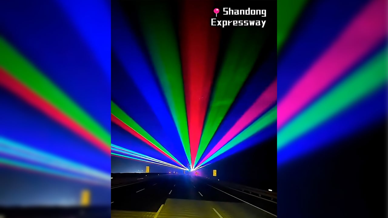 China instala rayos láser en sus autopistas para combatir la fatiga al volante: ¿es la solución o solo un espectáculo?