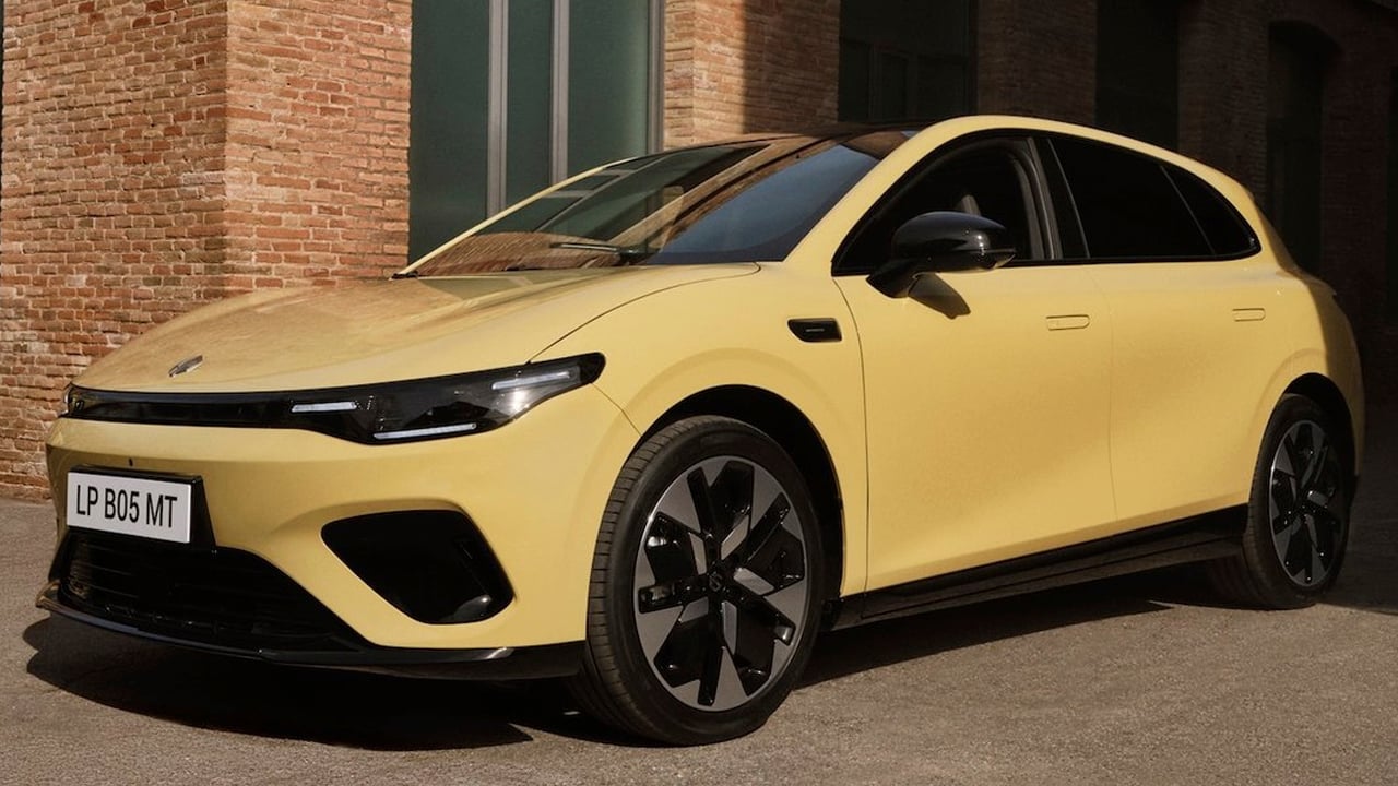 Ya es oficial, el Leapmotor B05 cuesta menos de 30.000 euros en Europa