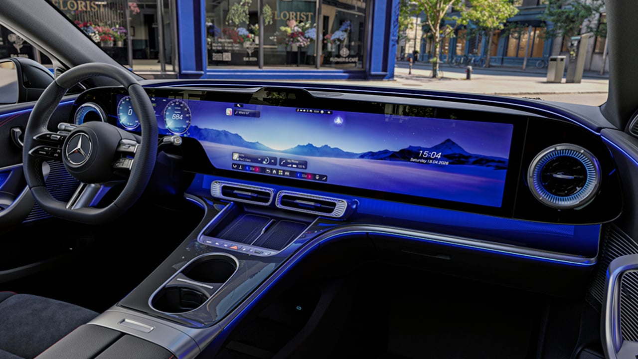 Mercedes lanza un aviso: el nuevo Clase C eléctrico tiene 800 km de autonomía y un interior que impresiona