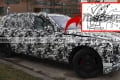 Estas fotos espía del nuevo eléctrico de Rolls-Royce destapan un detalle inédito... y una patente lo confirma