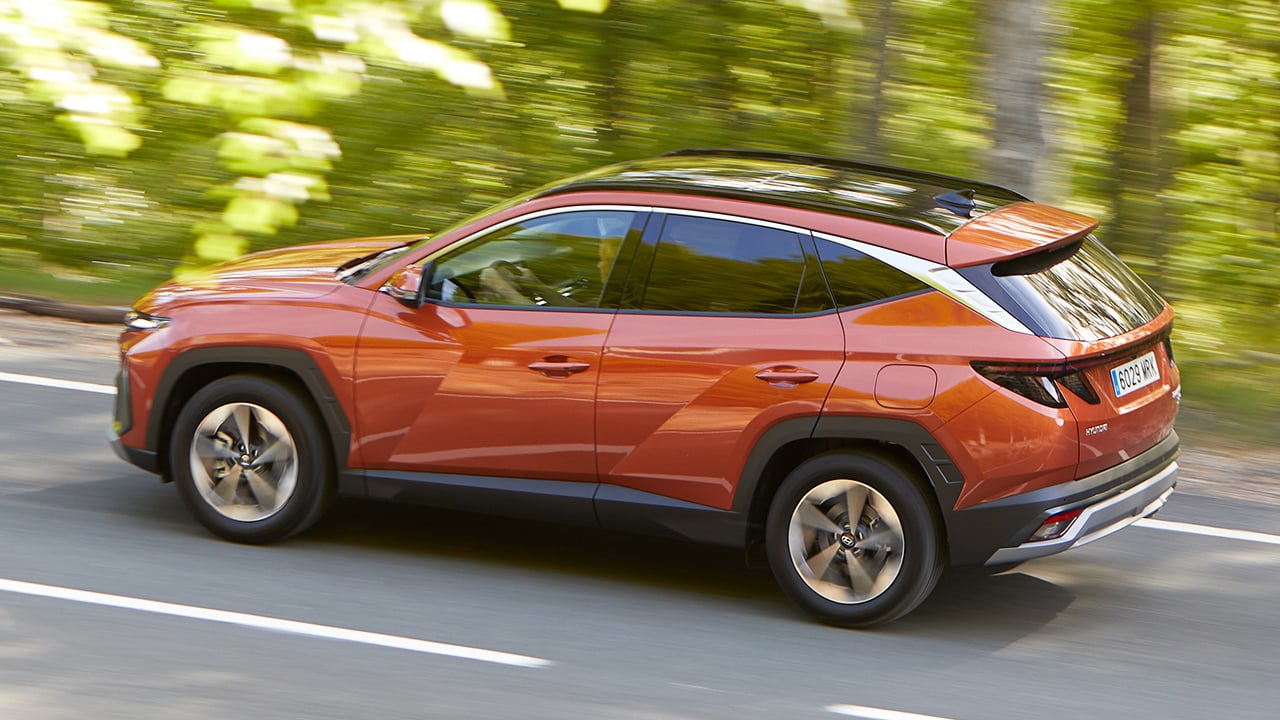 Con 7.800 € de rebaja, este SUV híbrido ataca a Toyota en fiabilidad y se acerca al MG HS en precio, el TUCSON en modo chollo