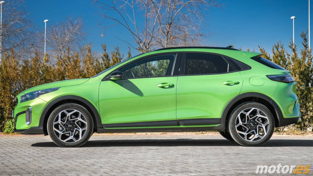Por solo 2.500 € más que un Stonic, y sin salir de KIA, tienes este crossover con más tamaño, potencia y maletero