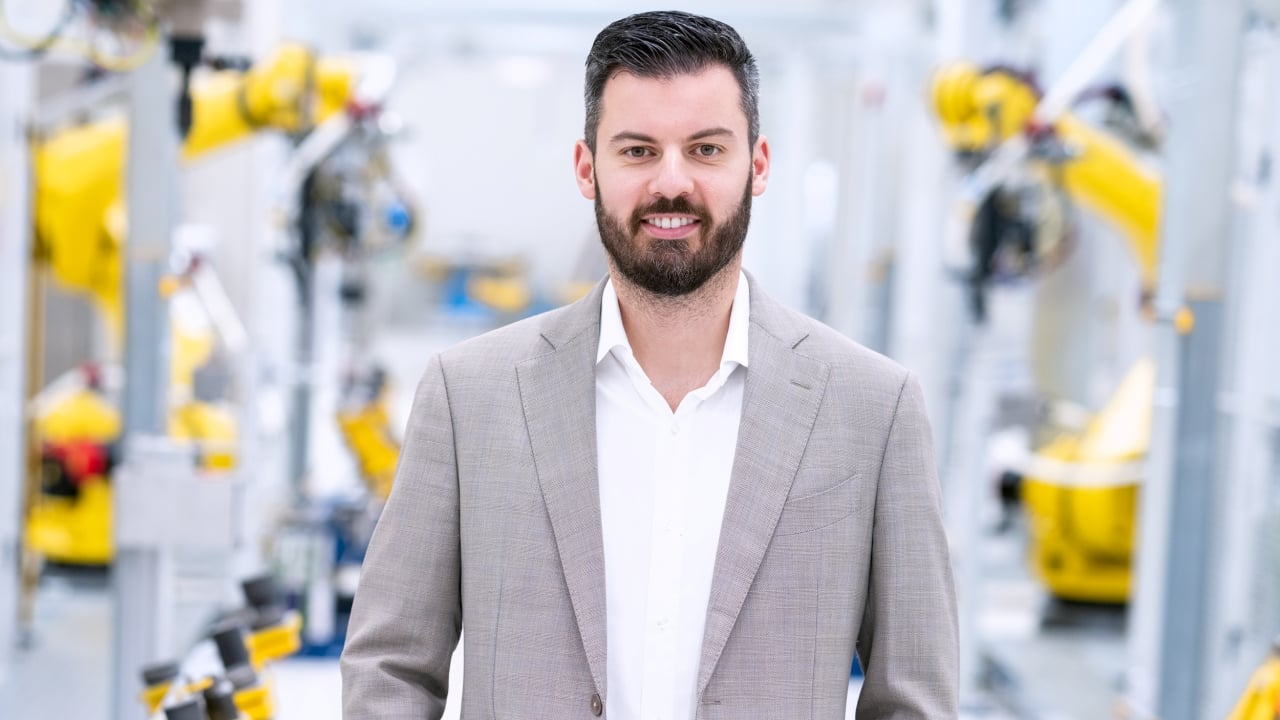 Porsche y Volkswagen han dejado Bugatti, pero Rimac no tiene (técnicamente) todo el control: hay otro fabricante metido