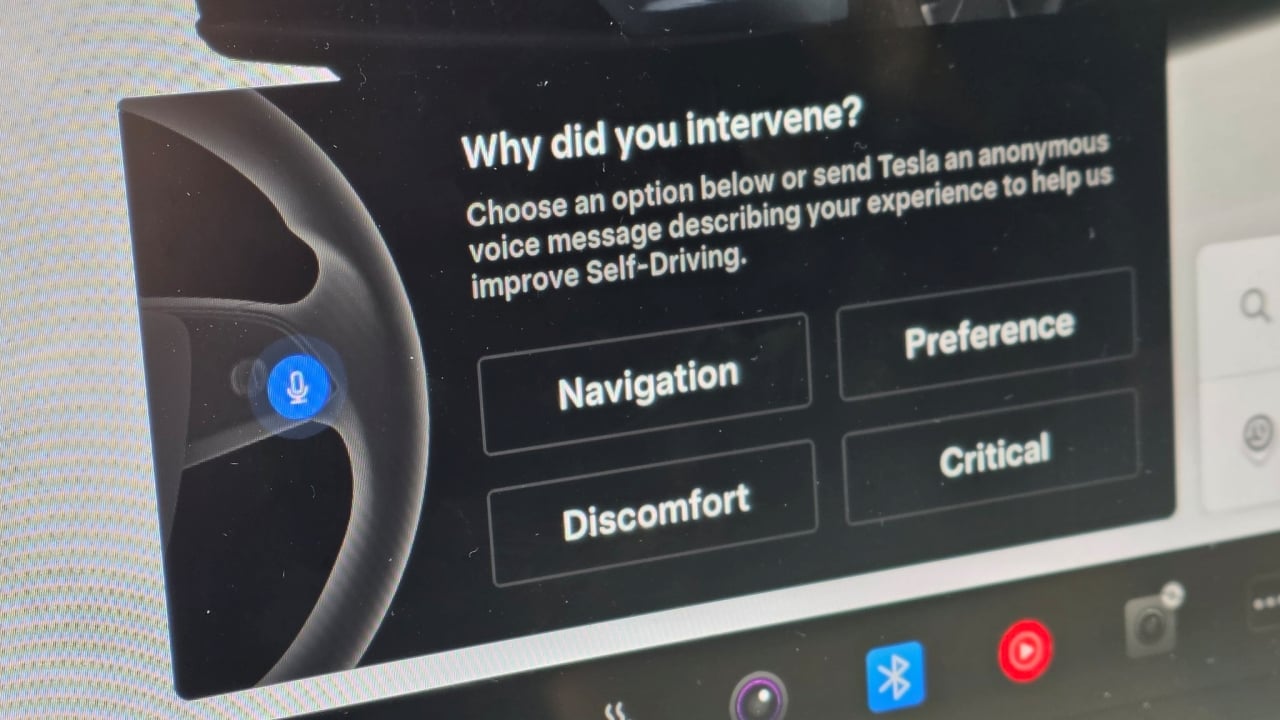 Tesla cambia las reglas del FSD: su última actualización obliga a compartir datos, quieras o no