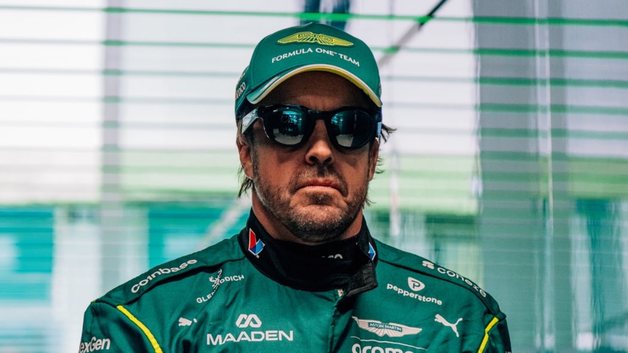 Alonso, contra el muro en la clasificación Sprint: "Lo siento, compañero"