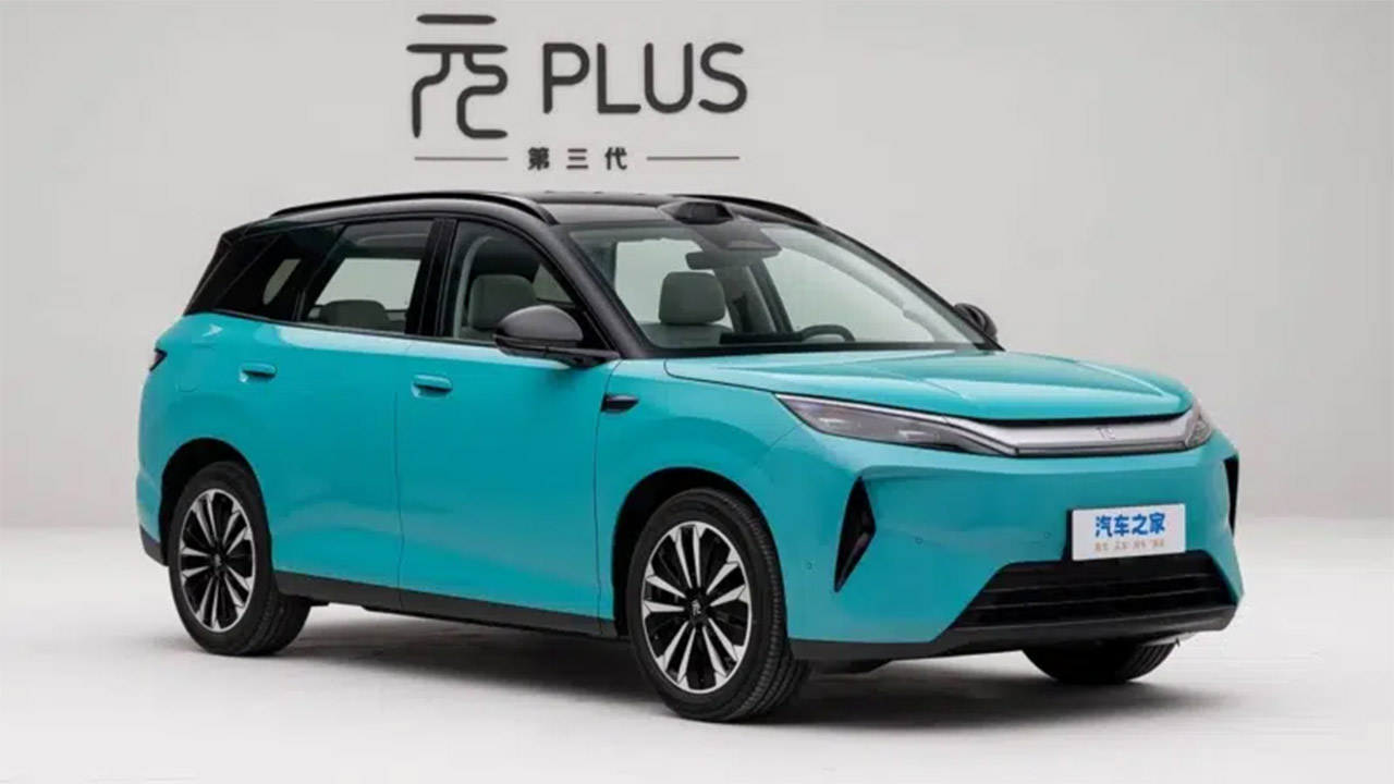 El BYD Atto 3 da el salto que faltaba: carga ultrarrápida, 120 km más y precio de 14.300 €