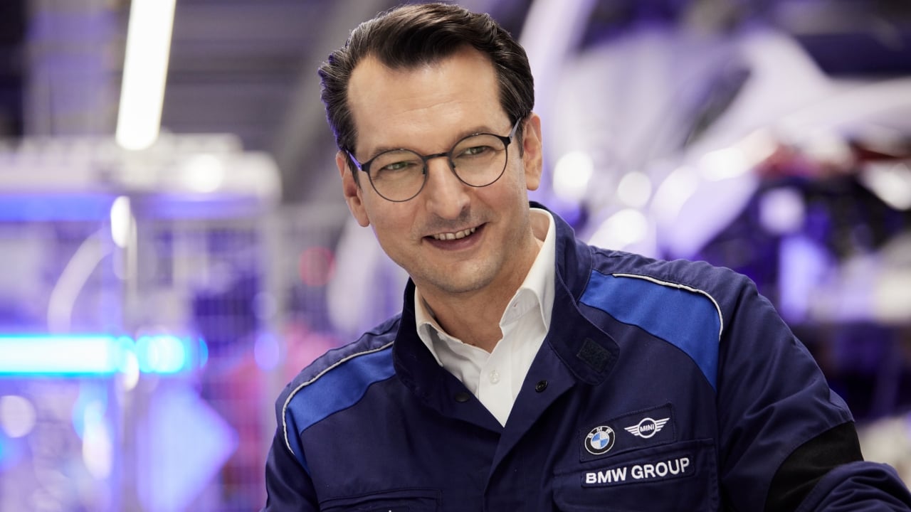 Cuenta atrás para el nuevo CEO de BMW: la Neue Klasse le deja sobre la mesa dos retos gigantes