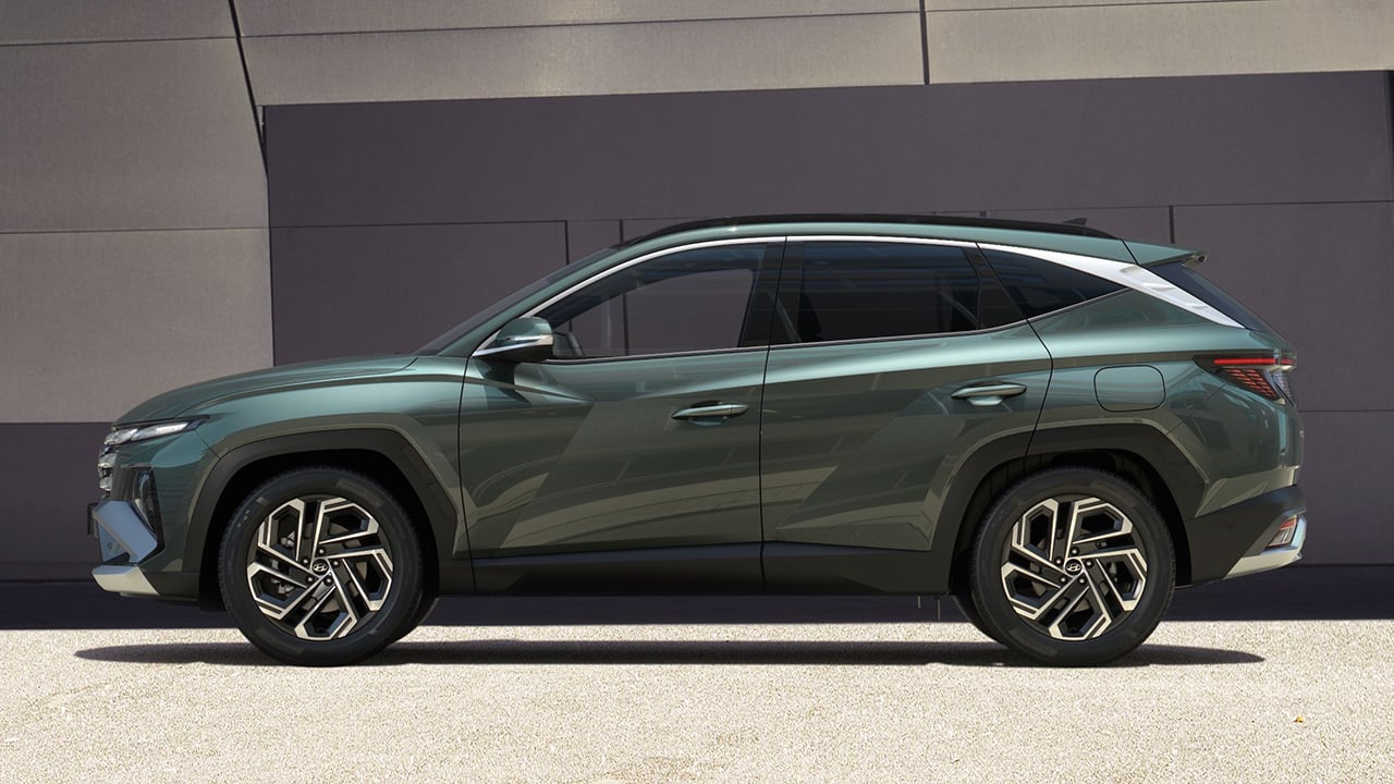 10.300 € de rebaja, hace 70 km sin gastar gasolina y más maletero, Hyundai golpea al MG HS con su mejor SUV