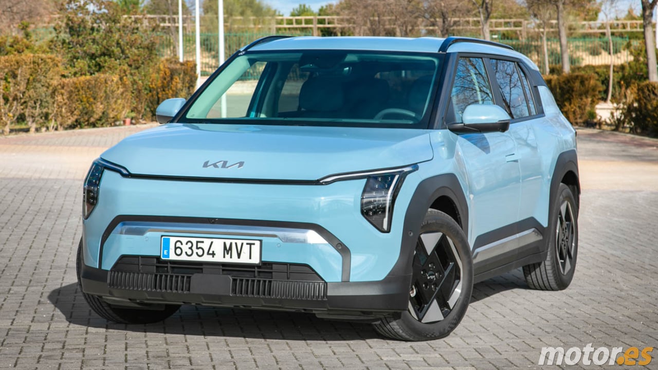 El KIA EV3 baja 5.800 € y aprieta al BYD Atto 2 con una baza muy seria, más autonomía y maletero