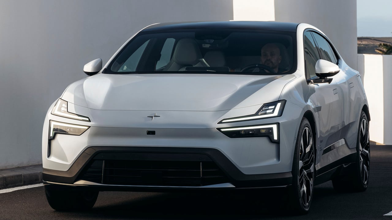 El Polestar 4 Coupé ya tiene precios en España, pero se queda por detrás de sus rivales alemanes en autonomía