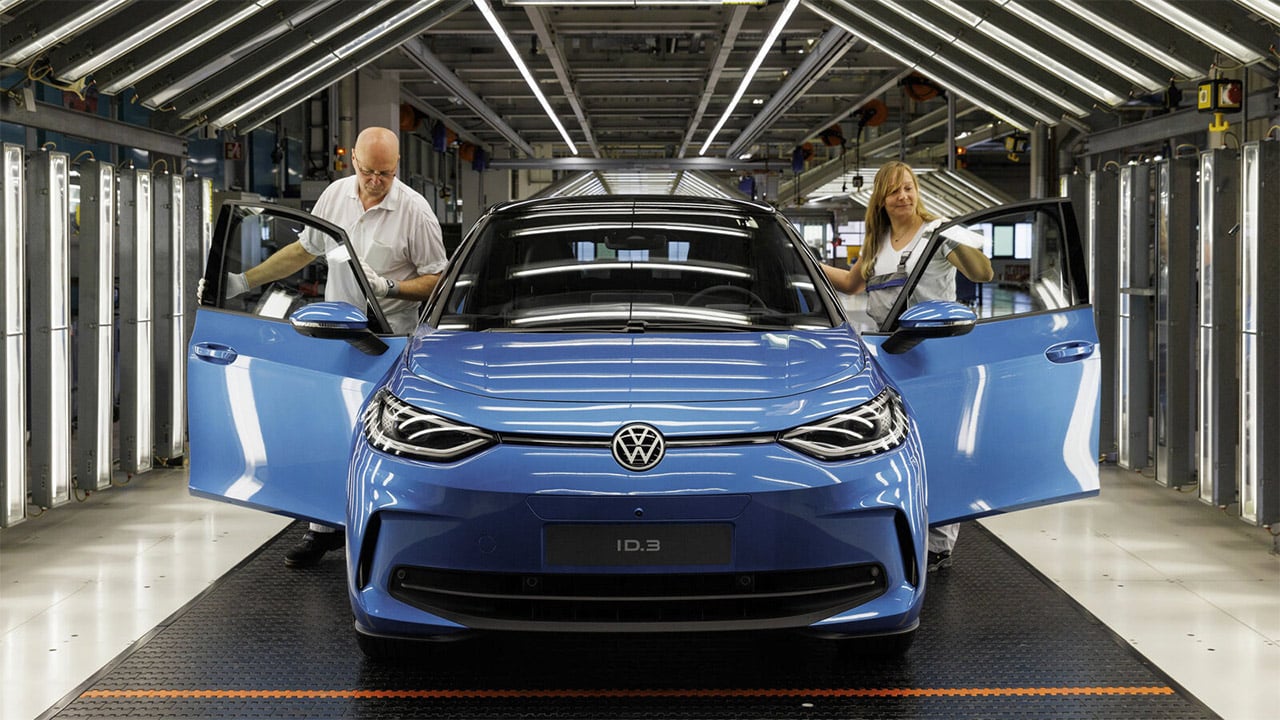 Políticos alemanes piden trabajadores chinos en las fábricas de Volkswagen: 