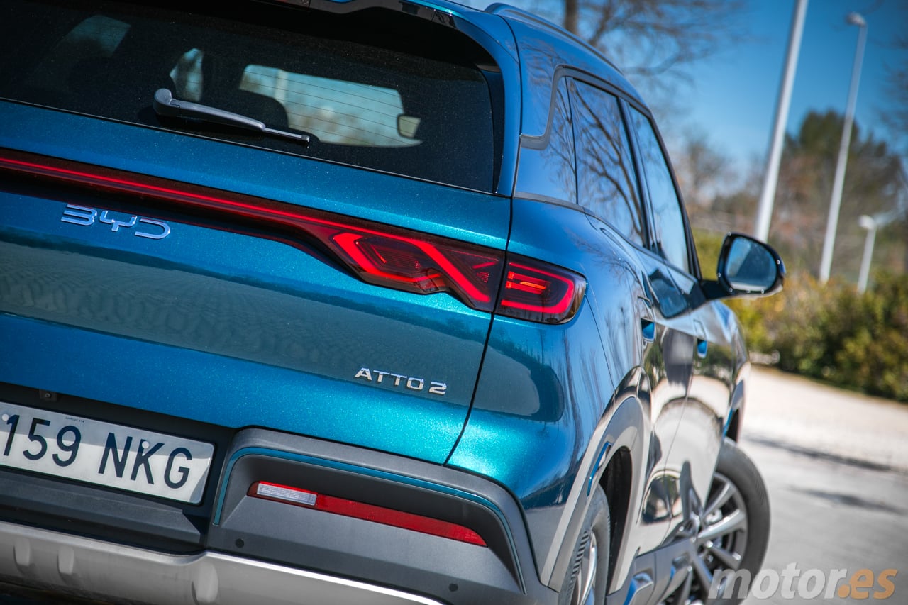 Tras probar sus 90 km de autonomía eléctrica y su gran espacio interior, este es el SUV híbrido enchufable que yo recomendaría
