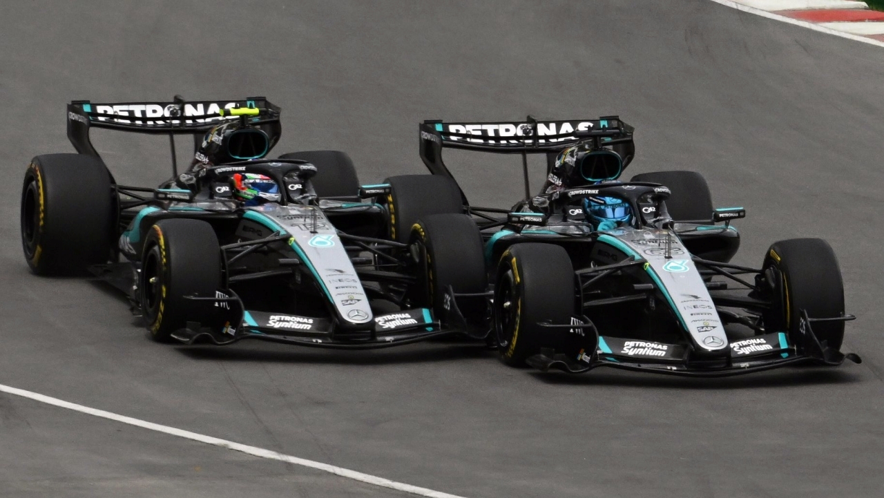 Russell cambia las reglas de la pelea por el Mundial de F1; Antonelli ya sabe a qué atenerse tras el toque de la curva 1