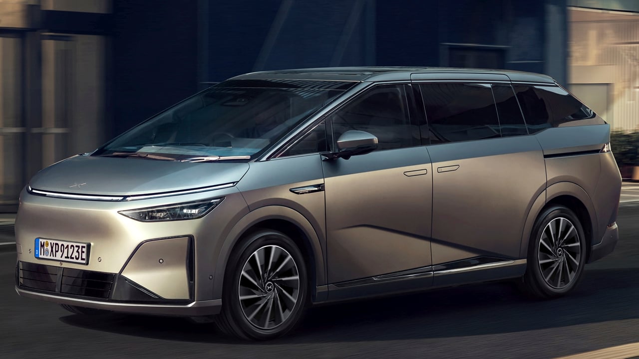 El Xpeng X9 ya se vende en Europa, un monovolumen eléctrico con más de 600 km de autonomía y un interior de auténtico lujo